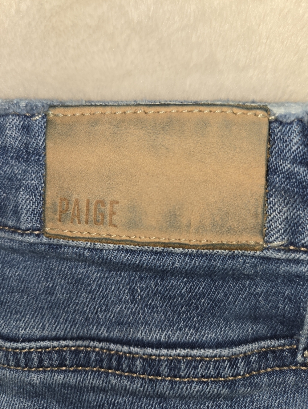 PAIGE Leenah High Rise Wide Leg Jeans - Distressed Knee & Raw Hem - Picture 10 of 10